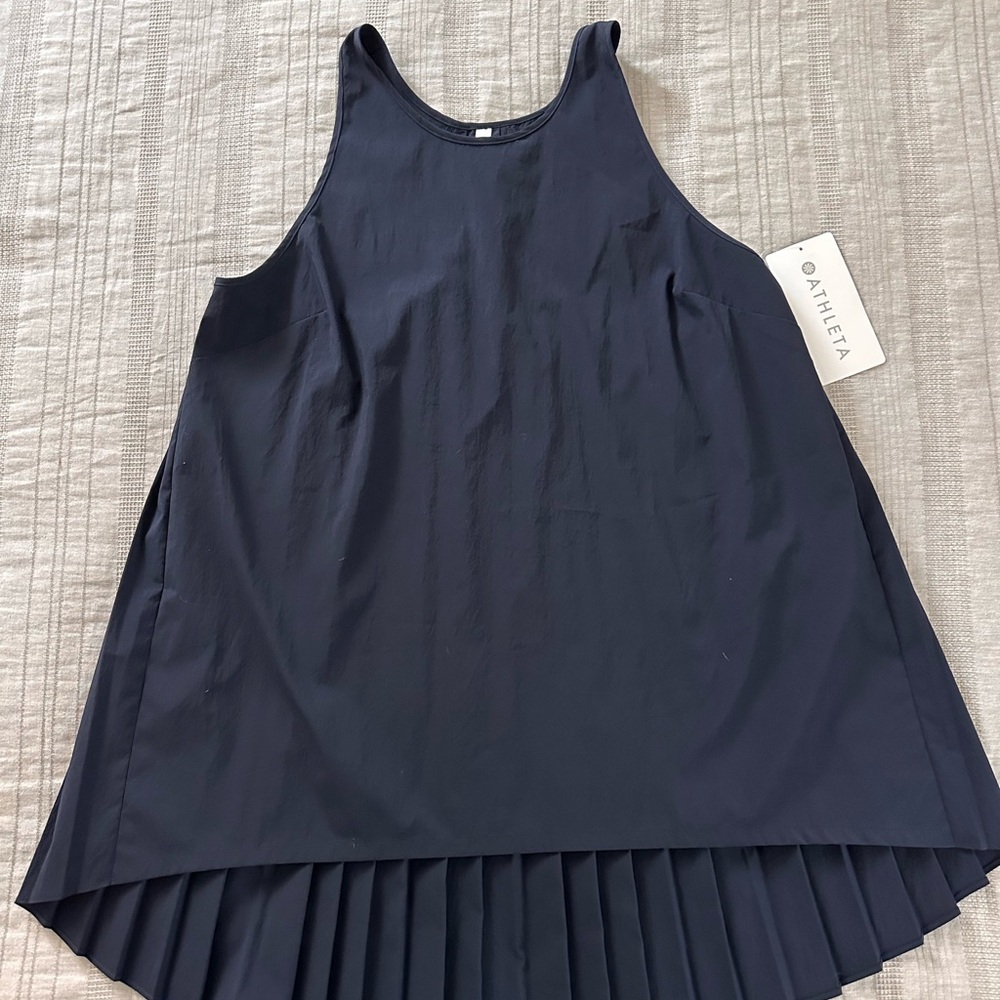 ATHLETA Women’s Sojourn Tank Navy Small NWT